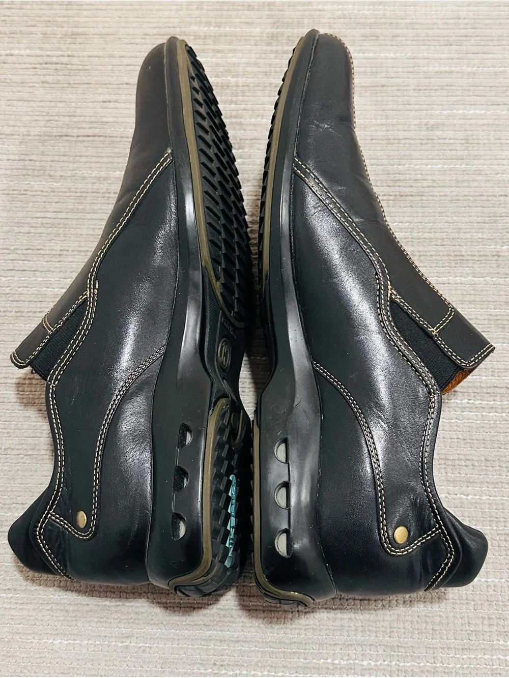 Cole Haan Air Black Bicycle Toe Contrast Stitch Slip On Loafer Mens 9,5 M